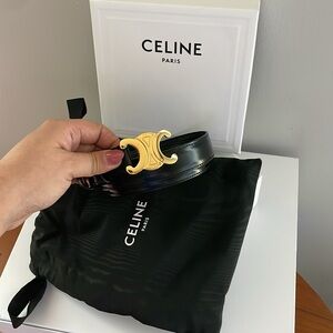 PRE-OWNED- CELINE MEDIUM TRIOMPHE BELT IN CALFSKIN LEATHER